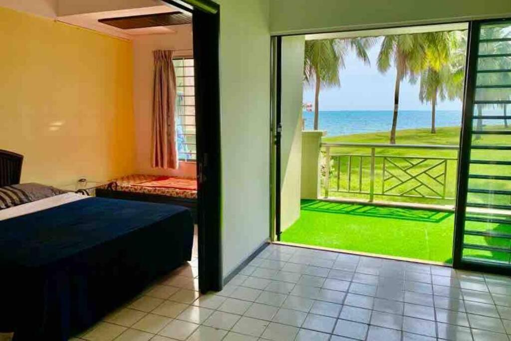 Port Dickson Pd Malacca Straits Homestay Eksteriør billede